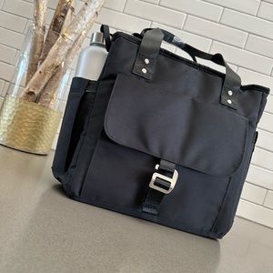 *ONLY ONE LEFT* NWT Insulated Lunch Tote (Bottle, ice pack, containers included)